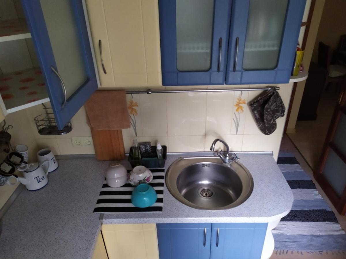 Three Bedroom Stepana Bandery Street Rivne Szoba fotó