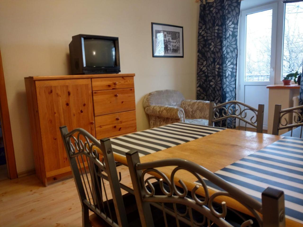 Three Bedroom Stepana Bandery Street Rivne Kültér fotó